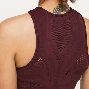 Lululemon reveal top size 4